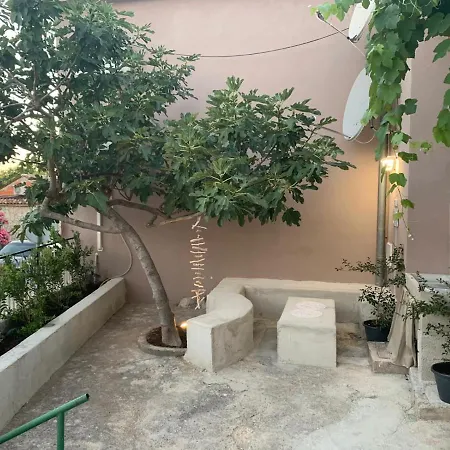 Ra Garden 普拉