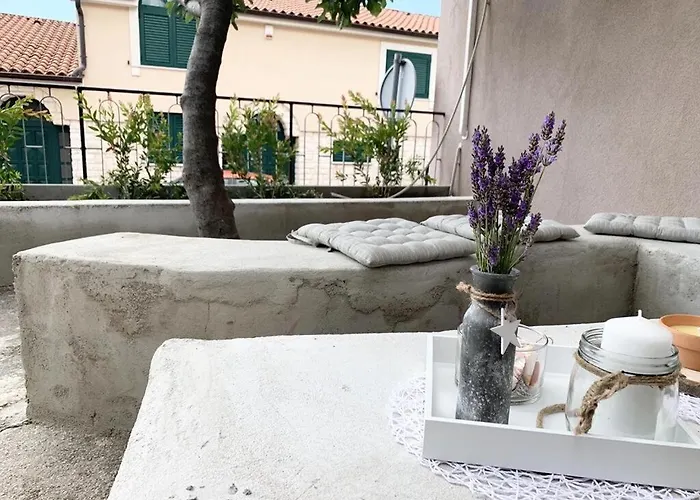 Ra Garden Apartment Pula